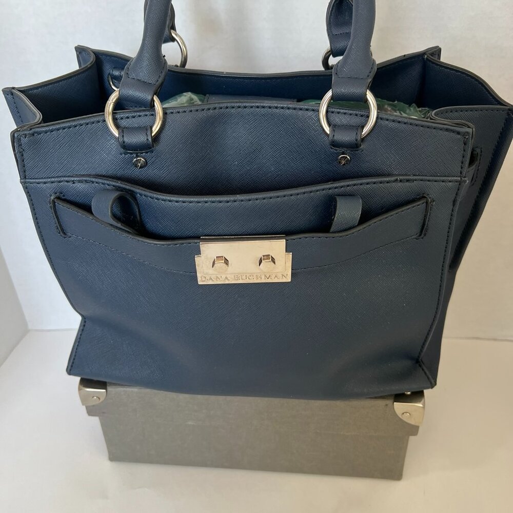 Women`s purse